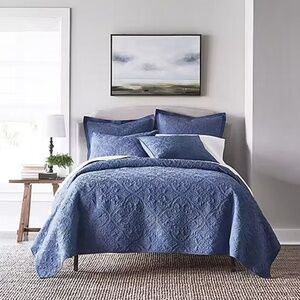 BRAND NEW Harper Quilt Coronet Blue - Twin/Twin XL
